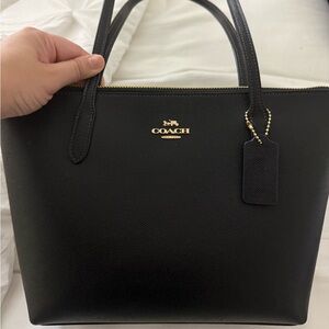 Coach Fiona zip tote